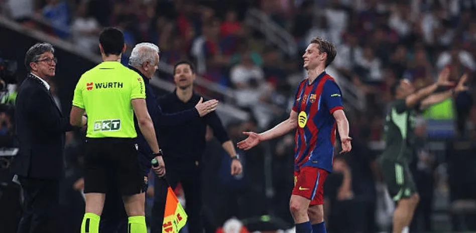 官方:巴萨中场德容因红牌停赛一场+罚款,本周的国王杯执行